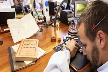 上海爱彼机械表表带维修